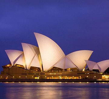 Opera House from £ 370pp ➔